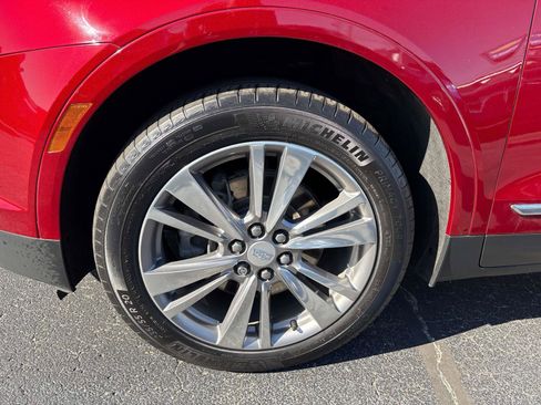 Used 2022 Cadillac XT5 Premium Luxury image 8