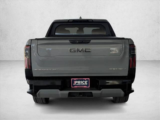 Used 2024 GMC Sierra EV Denali AWD/4WD image 8