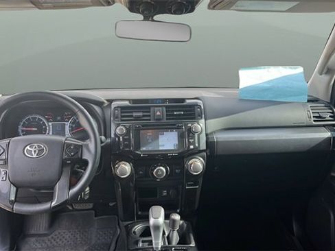 Used 2019 Toyota 4Runner TRD Off-Road image 16