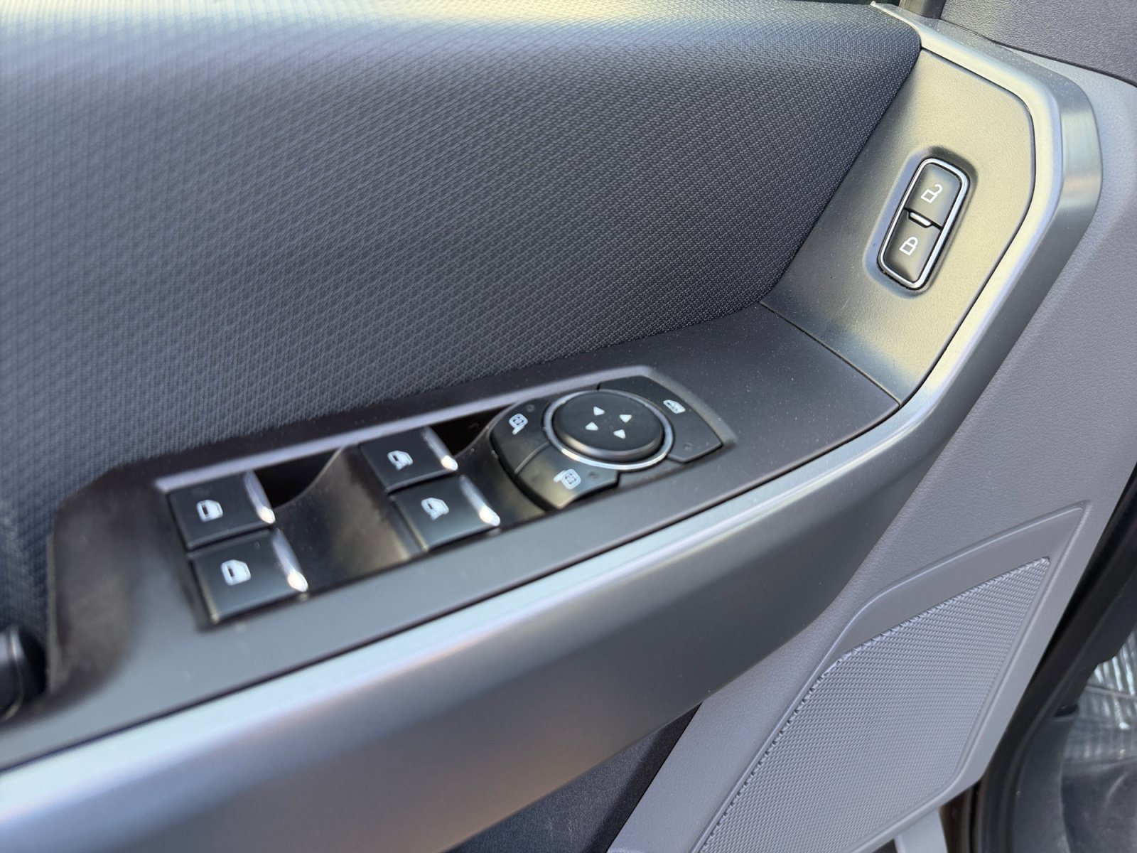 Used 2023 Ford F150 XLT AWD/4WD image 17