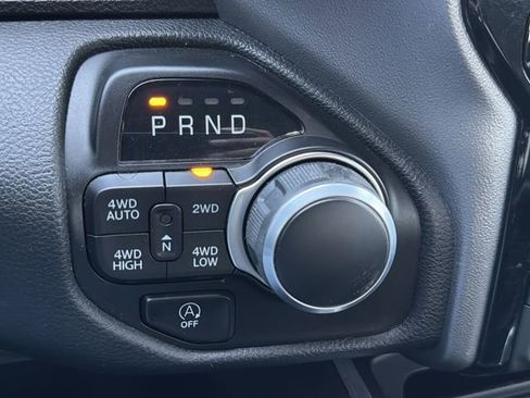 Used 2023 RAM 1500 Big Horn AWD/4WD image 9