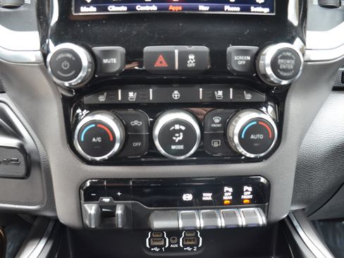 Used 2021 RAM 2500 Laramie image 15