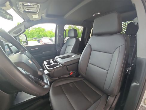 Used 2025 Chevrolet Silverado 3500 W/T w/ WT Convenience Package AWD/4WD image 18