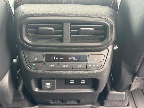 Certified 2026 Honda Passport TrailSport Elite image 17