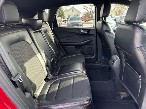 Certified 2025 Ford Escape ST-Line image 14