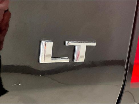 Used 2022 Chevrolet Colorado LT w/ Fleet Safety Package RWD image 25