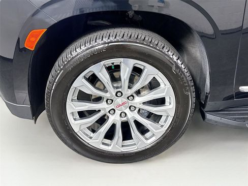 Used 2024 GMC Yukon Denali AWD/4WD image 48