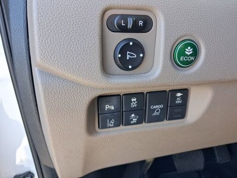 Used 2018 Honda Ridgeline RTL-E image 23