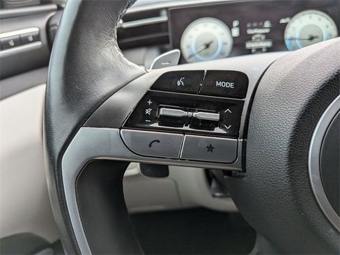 Used 2022 Hyundai Tucson Limited image 13