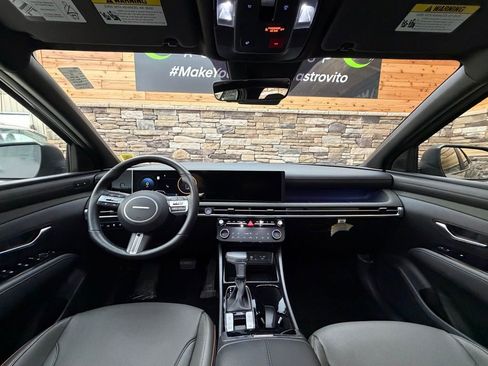 Used 2025 Hyundai Santa Cruz Limited image 16