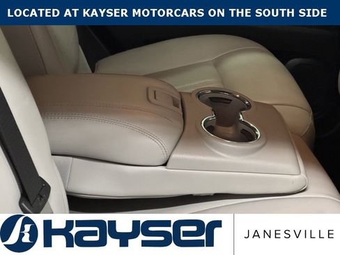 Used 2014 Cadillac SRX Luxury w/ Driver Awareness Package image 18