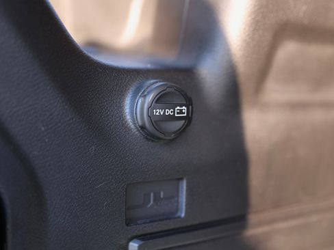 Used 2022 Jeep Wrangler Unlimited Sport image 16