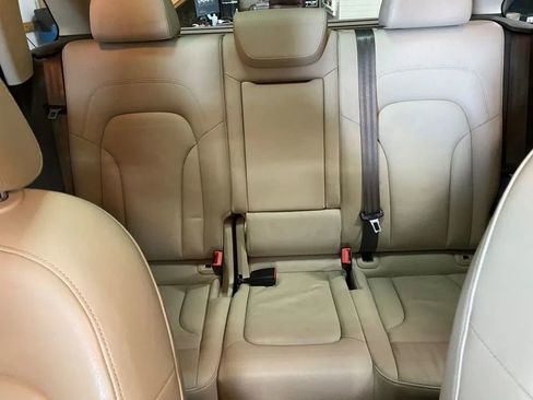 Used 2017 Audi Q5 2.0T Premium Plus w/ Technology Package image 27