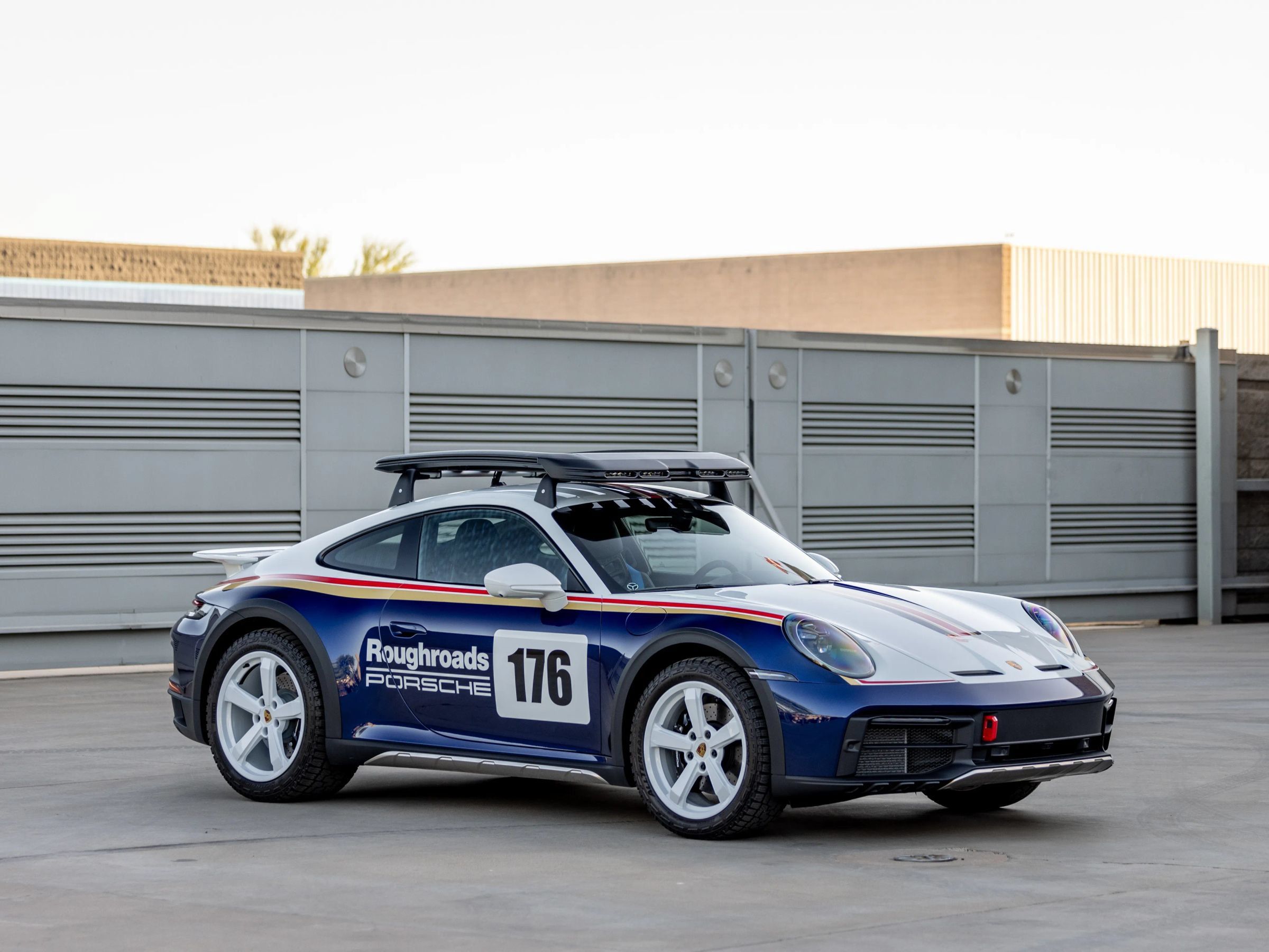 Used 2024 Porsche 911 Dakar AWD/4WD image 2