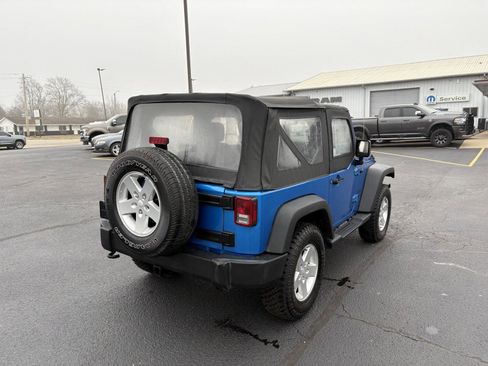 Used 2016 Jeep Wrangler Sport w/ Connectivity Group image 13