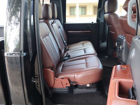 Used 2012 Ford F450 King Ranch w/ King Ranch w/Chrome Pkg AWD/4WD image 22