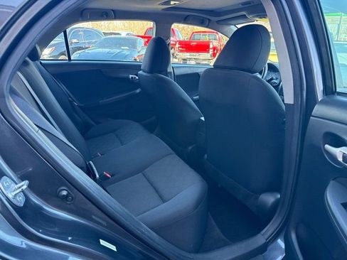 Used 2009 Toyota Corolla S image 20