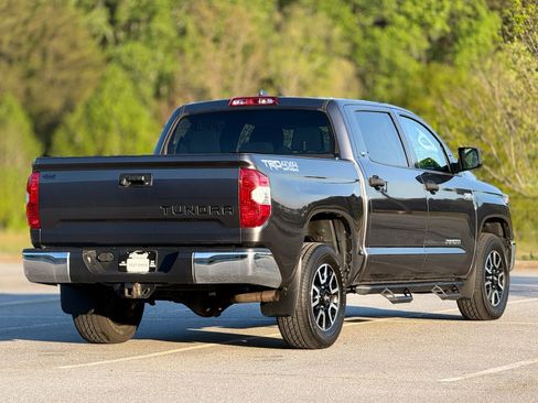 Used 2020 Toyota Tundra SR5 w/ TRD Off-Road Package image 11