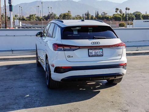 Used 2023 Audi Q4 e-tron Prestige AWD/4WD image 7
