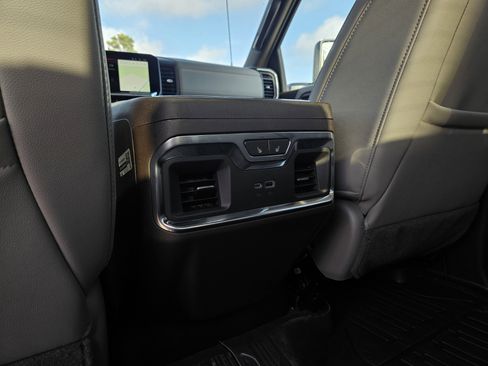 New 2026 GMC Sierra 2500 SLT w/ Texas SLT Premium Package image 27