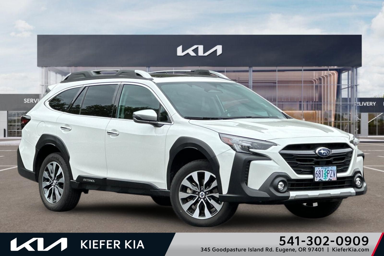 Used 2025 Subaru Outback Touring XT AWD/4WD image 1