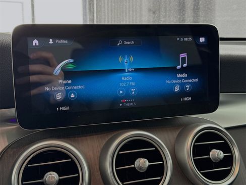 Used 2022 Mercedes-Benz GLC 300 GLC 300 image 12