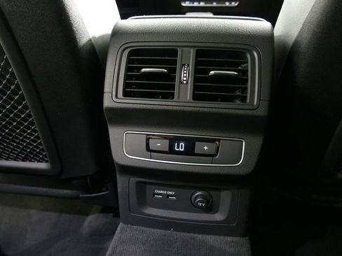 Used 2023 Audi Q5 2.0T Premium Plus w/ Premium Plus Package image 5