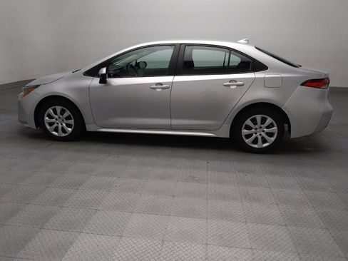 Used 2024 Toyota Corolla LE FWD image 3
