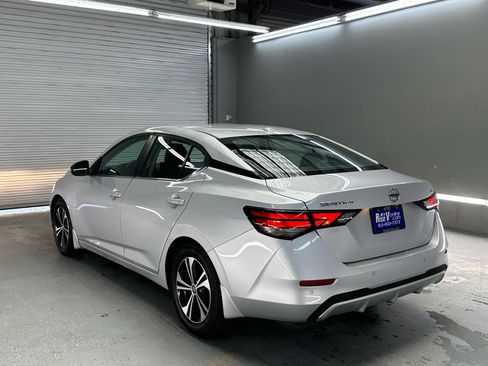 Used 2021 Nissan Sentra SV FWD image 5