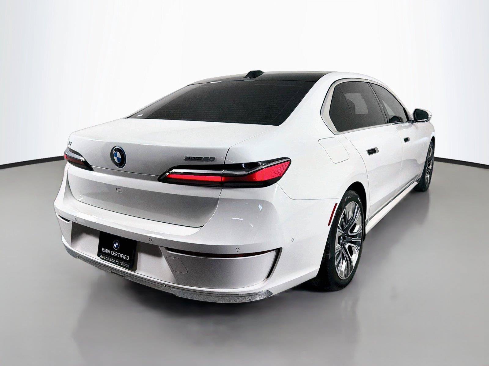 Used 2023 BMW i7 xDrive60 AWD/4WD image 5