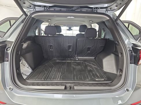 Certified 2024 Chevrolet Equinox LT w/ LPO, Floor Liner Package image 15