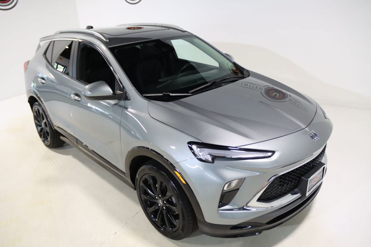 Used 2026 Buick Encore GX Sport Touring AWD/4WD image 7