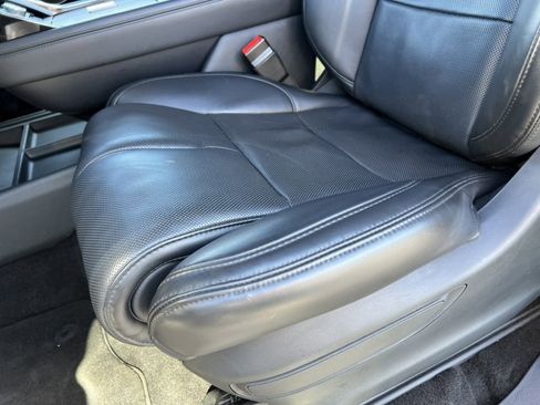 Used 2022 Lincoln Navigator L Reserve image 13