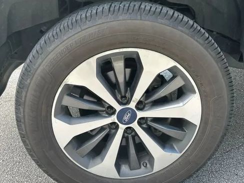 Used 2019 Ford F150 XL w/ Equipment Group 101A Mid AWD/4WD image 13