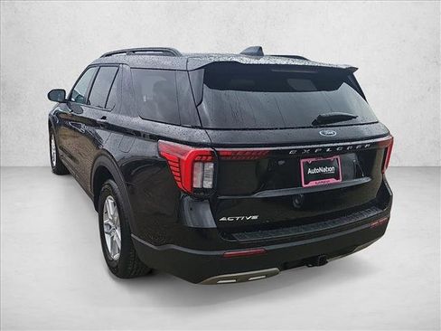 New 2026 Ford Explorer Active w/ Active Comfort Package RWD image 3