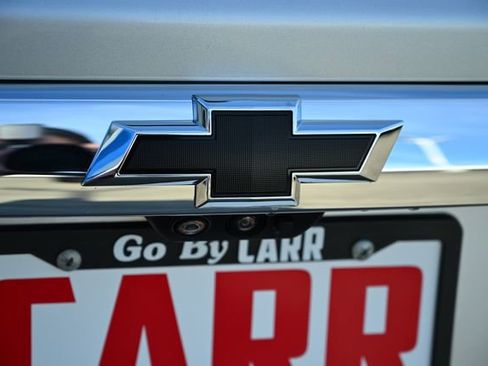 Used 2020 Chevrolet Traverse LT w/ LT Premium Package image 9