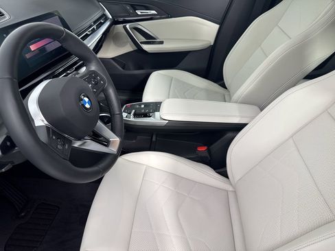New 2026 BMW X1 xDrive28i w/ Technology Package AWD/4WD image 9