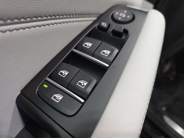 Certified 2024 BMW X5 xDrive50e w/ M Sport Package AWD/4WD image 24
