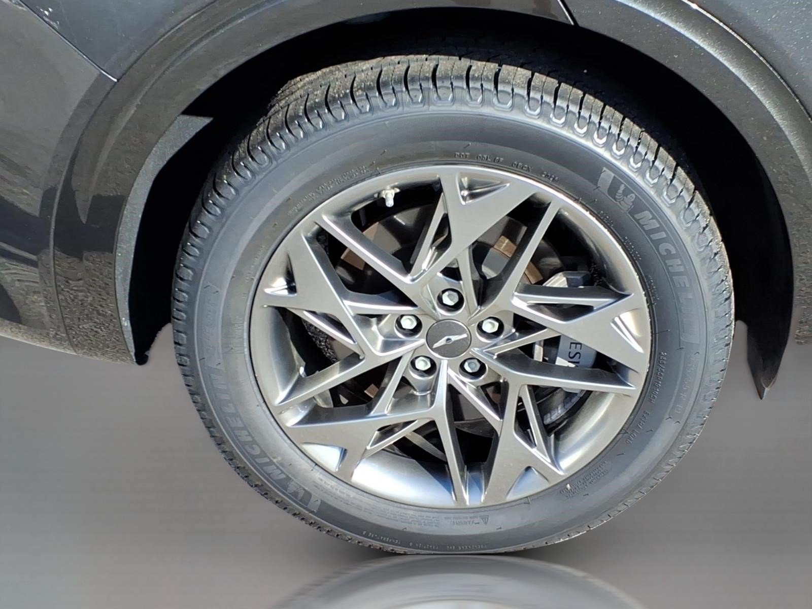 Used 2024 Genesis GV70 2.5T w/ Advanced Package AWD/4WD image 7