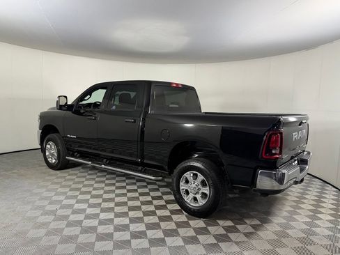 Used 2026 RAM 2500 Big Horn AWD/4WD image 9