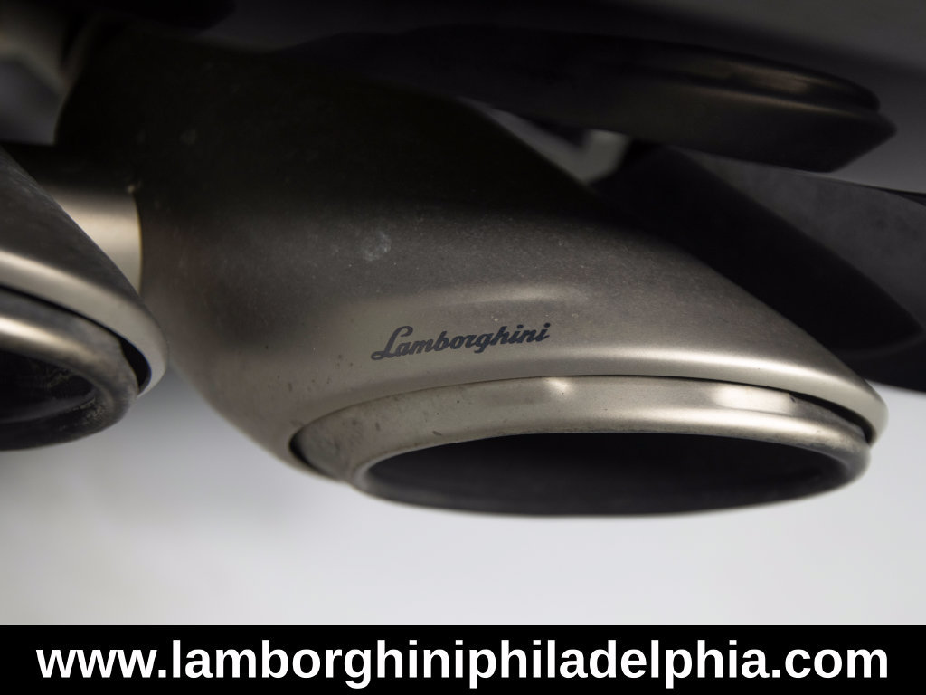Used 2023 Lamborghini Urus S AWD/4WD image 52