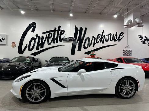 Used 2016 Chevrolet Corvette Stingray Coupe w/ 2LT Preferred Equipment Group image 32