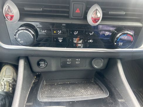 Certified 2024 Nissan Rogue S image 16