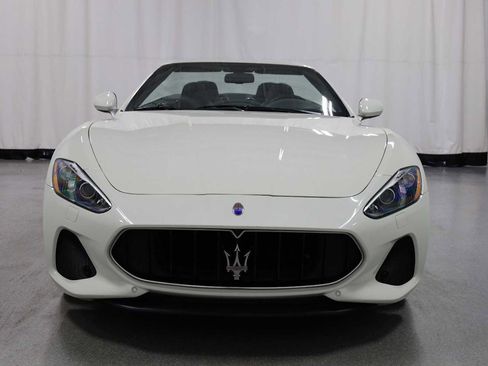 Used 2018 Maserati GranTurismo Sport image 13