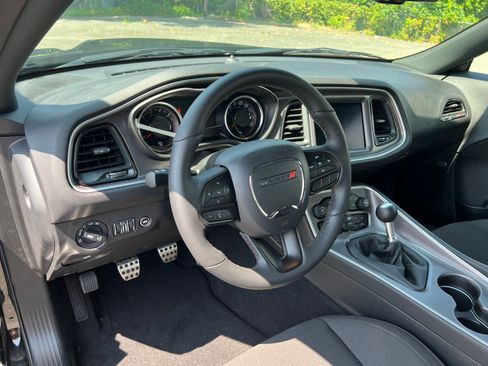 Used 2022 Dodge Challenger R/T Scat Pack image 30