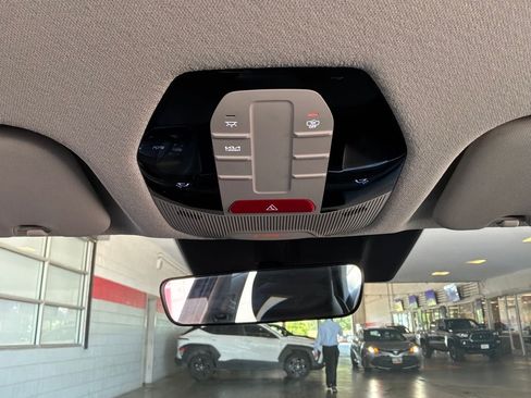 Used 2025 Kia K4 FWD image 15