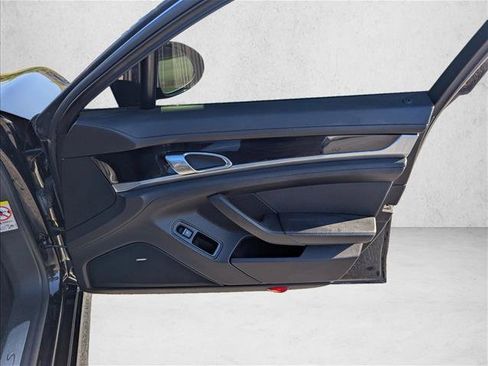Used 2010 Porsche Panamera S RWD image 27