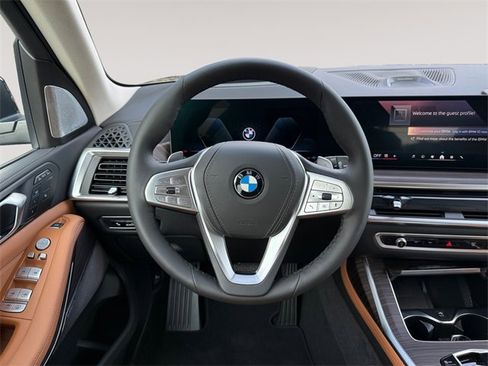 New 2026 BMW X7 xDrive40i w/ Premium Package image 12
