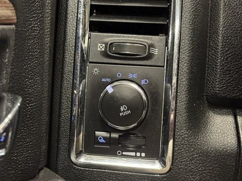 Used 2017 RAM 2500 Laramie image 26