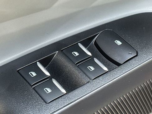 New 2026 Ford Maverick XL image 20